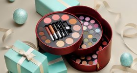 Douglas Douglas atlaides līdz - 70% zīmolu dekoratīvai kosmētikai